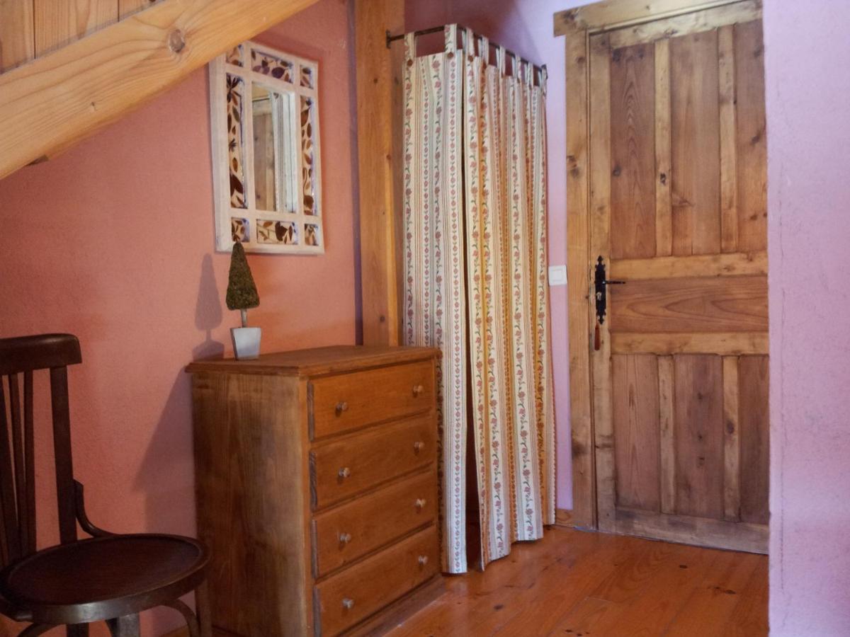 Hotel Rural El Urogallo Murias de Paredes Kültér fotó